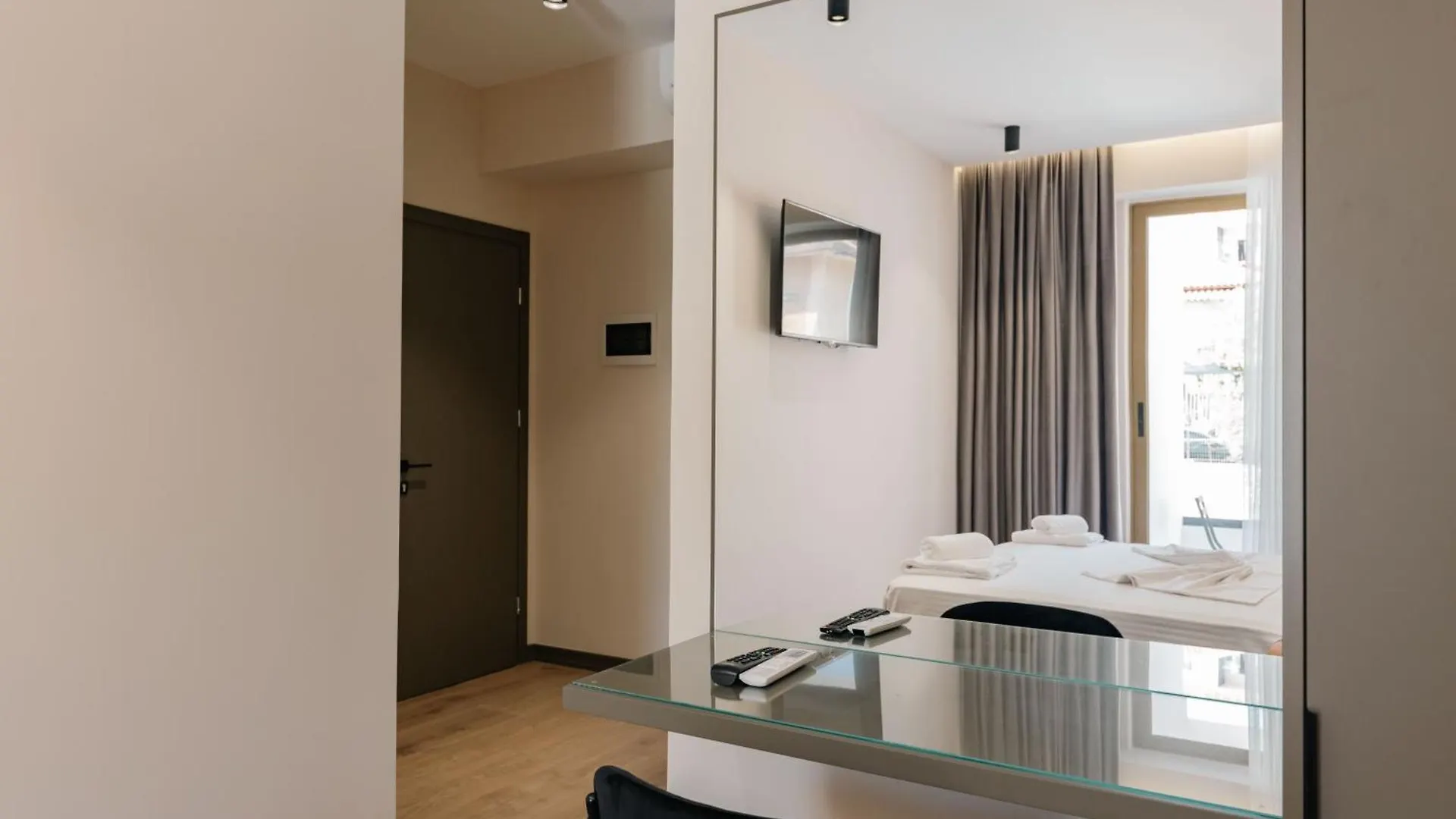 Elif Hotel Sarandë Apartamento