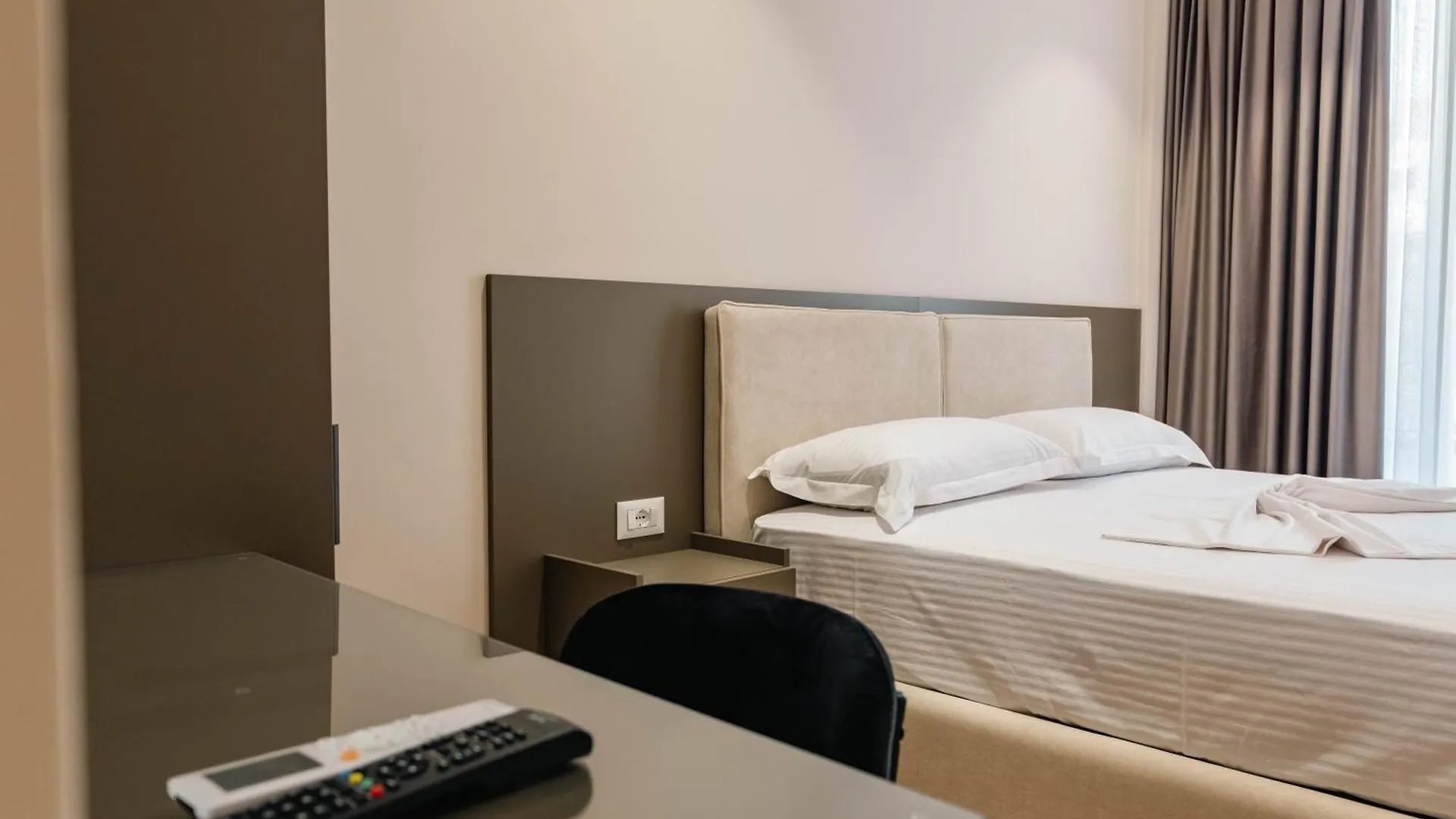 Elif Hotel Sarandë