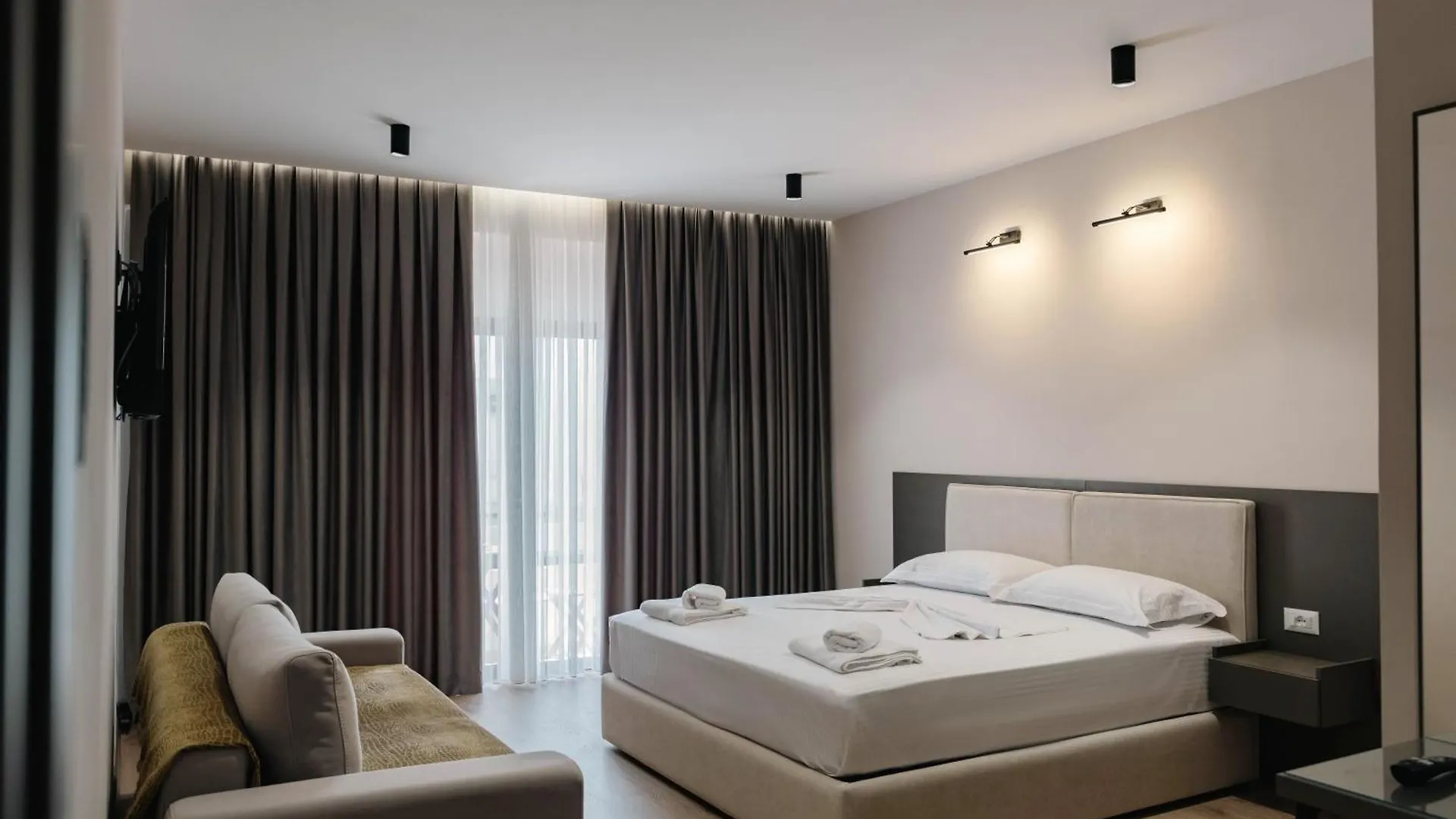 Elif Hotel Sarandë Albania